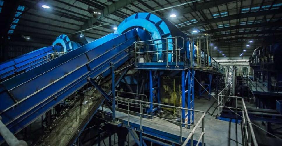 Industrial recycling conveyor facility